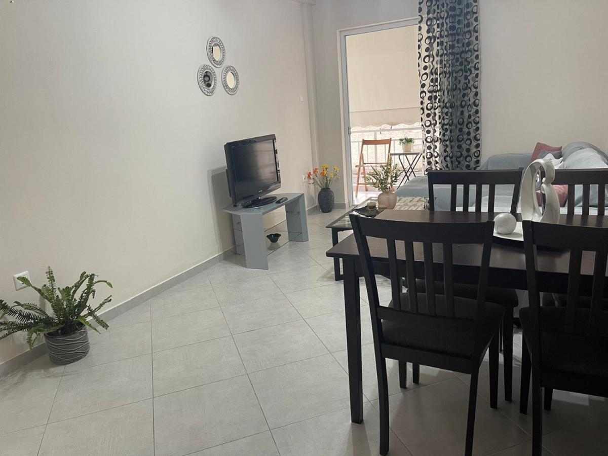 Cozy Apartment In Nea Palatia-Oropos Bagian luar foto
