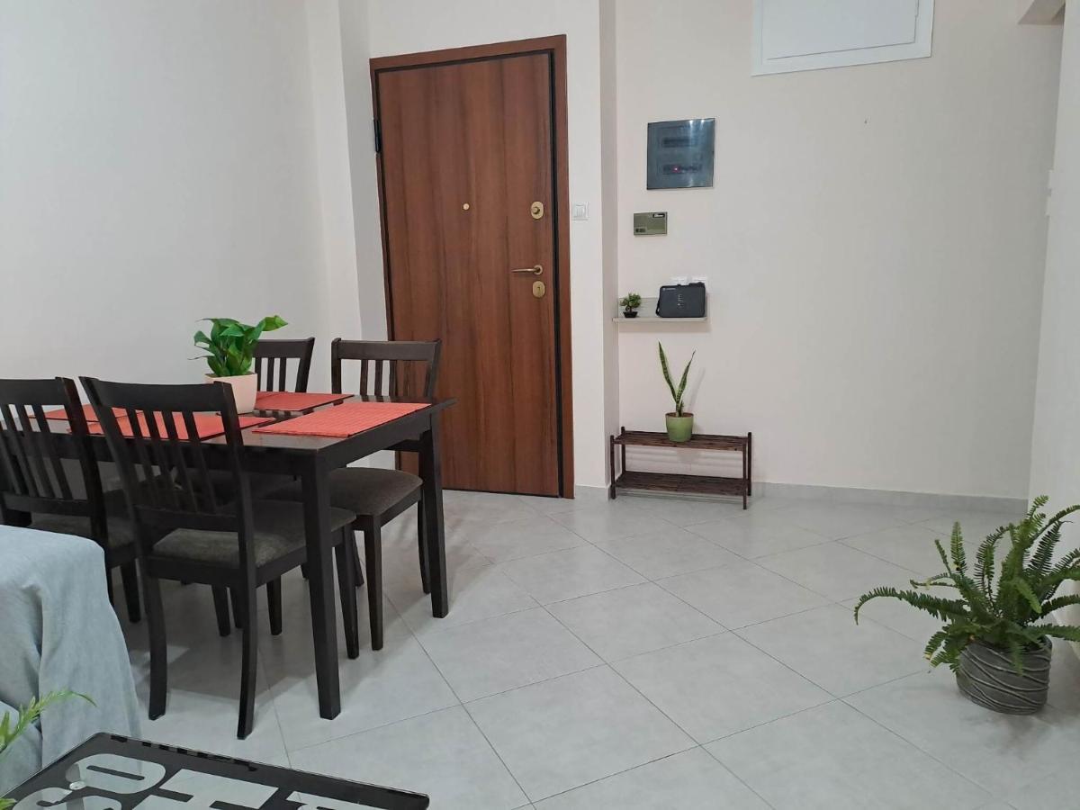 Cozy Apartment In Nea Palatia-Oropos Bagian luar foto