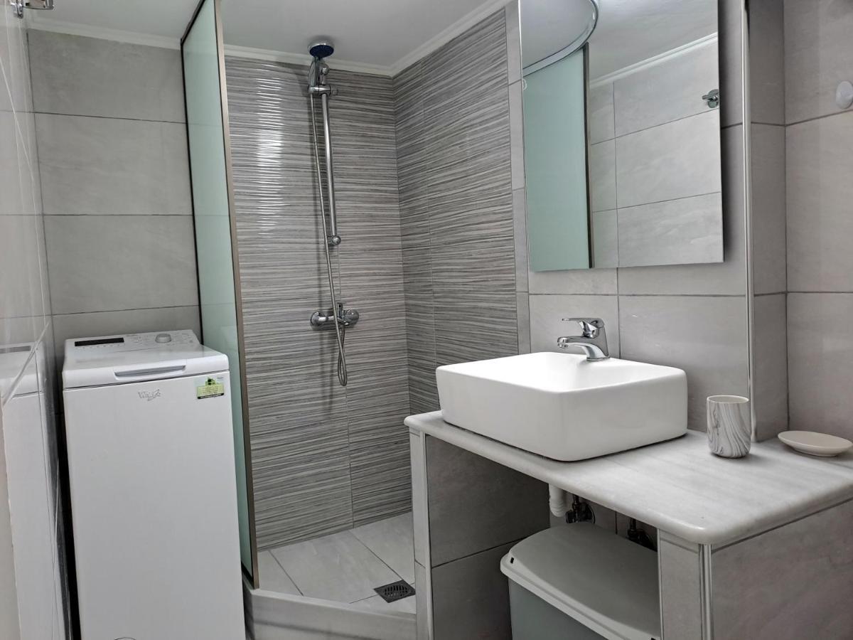 Cozy Apartment In Nea Palatia-Oropos Bagian luar foto